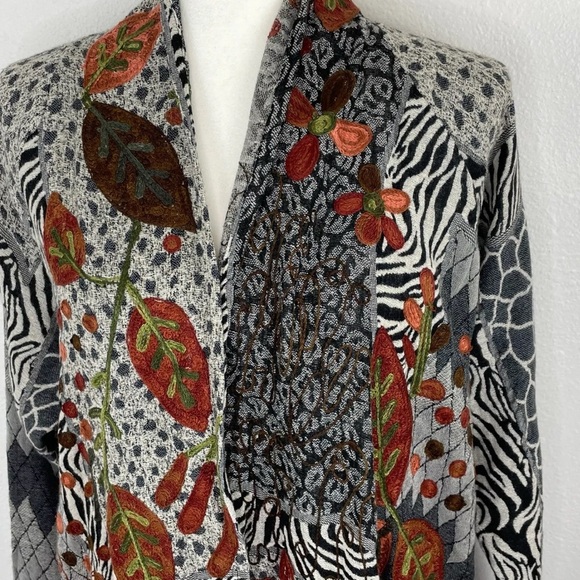 Soft Surroundings Jacket Cardigan Size L/XL Embroidered Open Front Animal Leaf - Picture 2 of 16